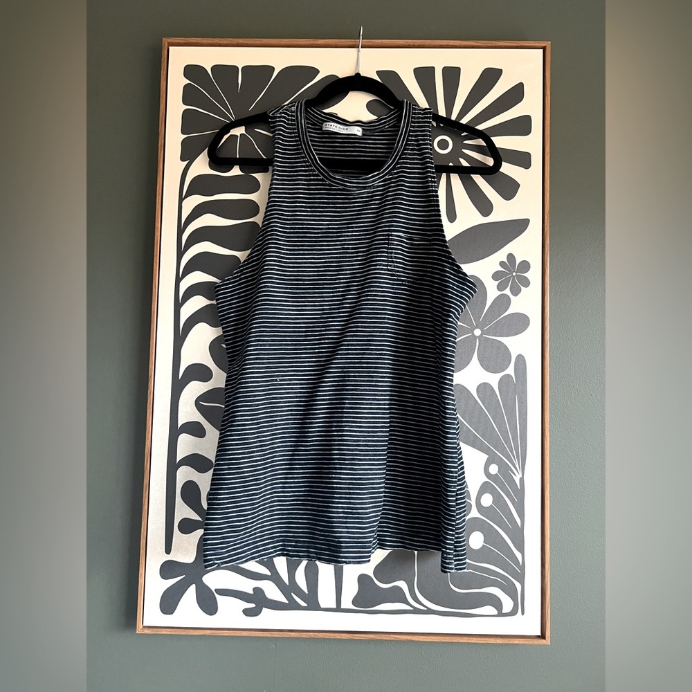 NWOT Anthropologie Stateside navy/blue stripped racerback tank Size Medium